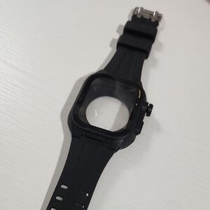 🥳Black Wearable Smartwatch Case🥳